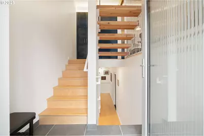 620 NE 61st Pl, Portland, OR 97213 - Photo 3