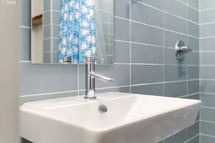 620 NE 61st Pl, Portland, OR 97213 - Photo 19