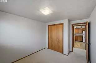2070 Hayes St, North Bend, OR 97459 - Photo 21