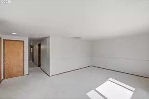2070 Hayes St, North Bend, OR 97459 - Photo 5