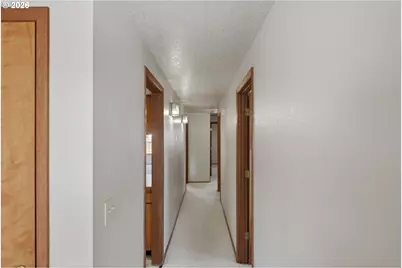 2070 Hayes St, North Bend, OR 97459 - Photo 9