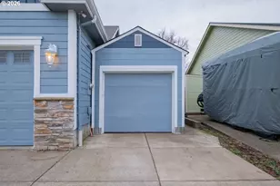 338 NW Foxglove St, Dallas, OR 97338 - Photo 45