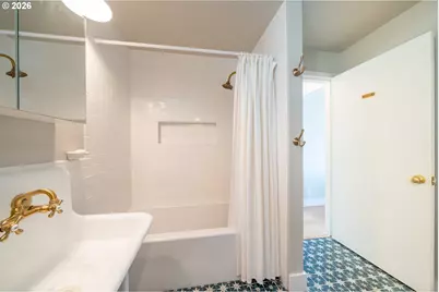 40 SE Conway Ave, Depoe Bay, OR 97341 - Photo 25