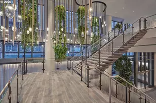 550 SW 10th Ave, Portland, OR 97205 - Photo 41