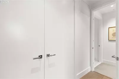 550 SW 10th Ave #2507, Portland, OR 97205 - Photo 27