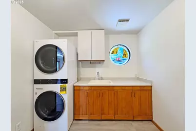 15422 Southwind Ln, Brookings, OR 97415 - Photo 37