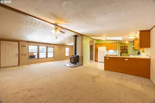 130 Walter Ct, Roseburg, OR 97471 - Photo 9