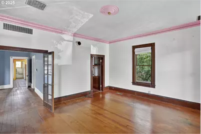 280 S 1st St, Saint Helens, OR 97051 - Photo 7