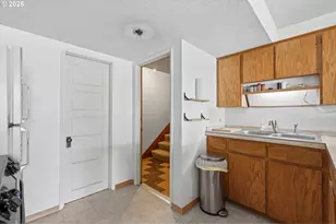 1803 E 6th St, Vancouver, WA 98661 - Photo 19