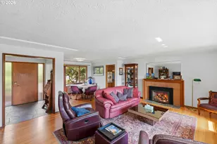 1803 E 6th St, Vancouver, WA 98661 - Photo 5