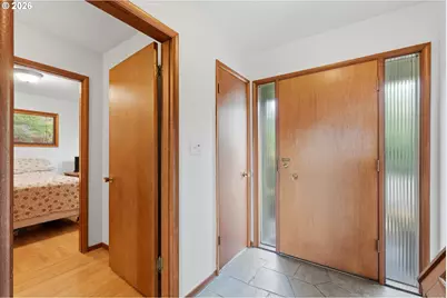1803 E 6th St, Vancouver, WA 98661 - Photo 13