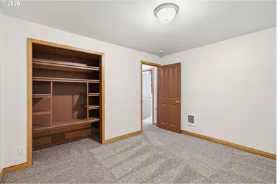 1000 Cowlitz Way, Kelso, WA 98626 - Photo 13