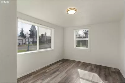 809 SW Ash St, Dallas, OR 97338 - Photo 23