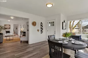 809 SW Ash St, Dallas, OR 97338 - Photo 11