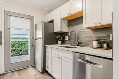 4364 SW Dickinson St #36, Portland, OR 97219 - Photo 19