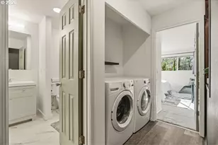 4364 SW Dickinson St, Portland, OR 97219 - Photo 25