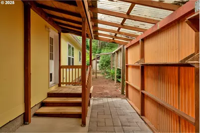 4898 S Loftus Rd, Florence, OR 97439 - Photo 39