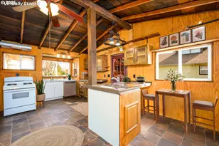 2745 W Jay Ave, Roseburg, OR 97471 - Photo 7