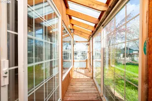 2745 W Jay Ave, Roseburg, OR 97471 - Photo 17