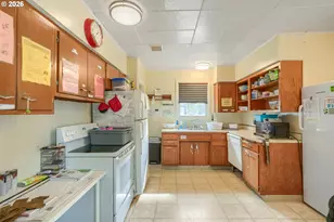 853 E St, Washougal, WA 98671 - Photo 13