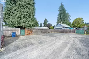 853 E St, Washougal, WA 98671 - Photo 29