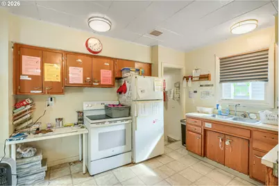 853 E St, Washougal, WA 98671 - Photo 15