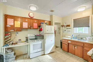 853 E St, Washougal, WA 98671 - Photo 15
