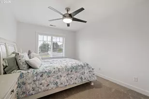 1401 Ranier Loop NW, Salem, OR 97304 - Photo 29