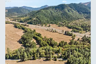 3604 Azalea Glen Rd, Glendale, OR 97442 - Photo 17