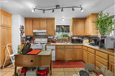3604 Azalea Glen Rd, Glendale, OR 97442 - Photo 5