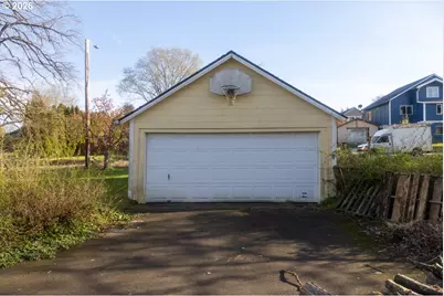 7801 SE 162nd Ave, Portland, OR 97236 - Photo 5