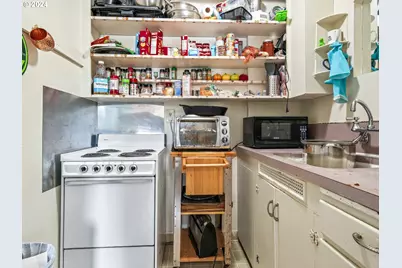 414 W 12th St, Vancouver, WA 98660 - Photo 21