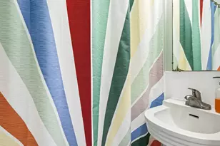 414 W 12th St, Vancouver, WA 98660 - Photo 13