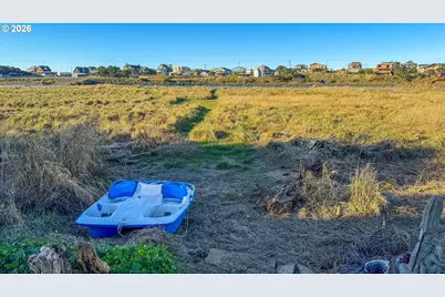 35390 Rueppel Ave, Pacific City, OR 97135 - Photo 5