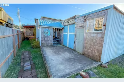 35390 Rueppel Ave, Pacific City, OR 97135 - Photo 9