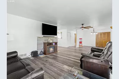 1125 Fishpond Rd, Kelso, WA 98626 - Photo 5