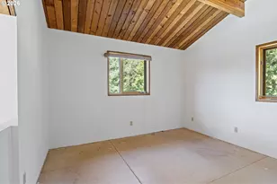 670 Old Homestead Rd, Oakland, OR 97462 - Photo 27