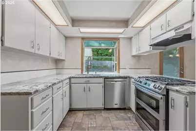 17480 SW Cody St, Beaverton, OR 97007 - Photo 13