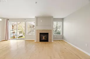 10723 SW Canterbury Ln, Portland, OR 97224 - Photo 17