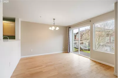10723 SW Canterbury Ln #102, Portland, OR 97224 - Photo 7