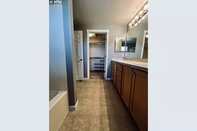 10723 SW Canterbury Ln #102, Portland, OR 97224 - Photo 21