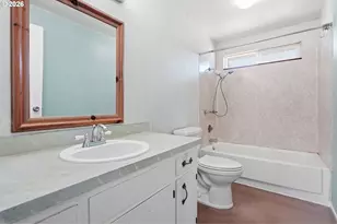 5229 F St, Springfield, OR 97478 - Photo 11