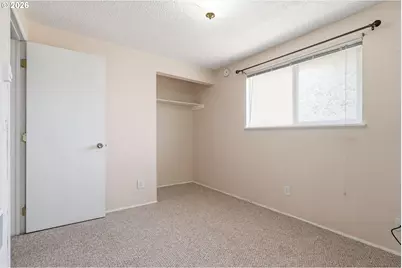 5229 F St, Springfield, OR 97478 - Photo 9