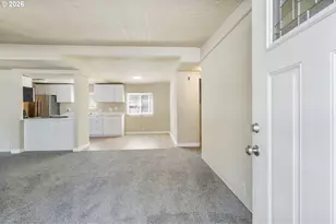 15130 S Maplelane Rd, Oregon City, OR 97045 - Photo 3