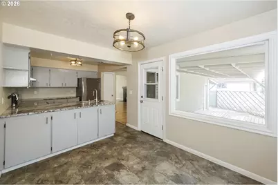 11586 SE Powell Ct, Portland, OR 97266 - Photo 17
