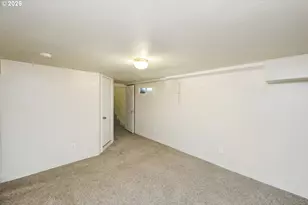11586 SE Powell Ct, Portland, OR 97266 - Photo 31