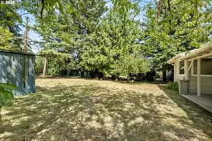 11586 SE Powell Ct, Portland, OR 97266 - Photo 39