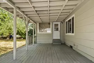 11586 SE Powell Ct, Portland, OR 97266 - Photo 37