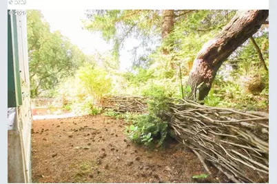 1600 Rhododendron Dr #214, Florence, OR 97439 - Photo 19