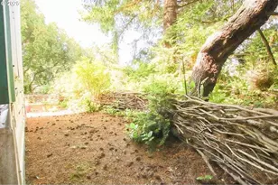 1600 Rhododendron Dr, Florence, OR 97439 - Photo 21